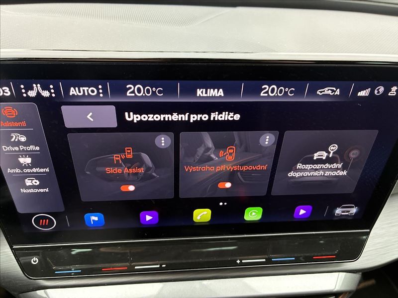 Cupra Leon 2,0 TSI 221 KW - fotka 21 z 29