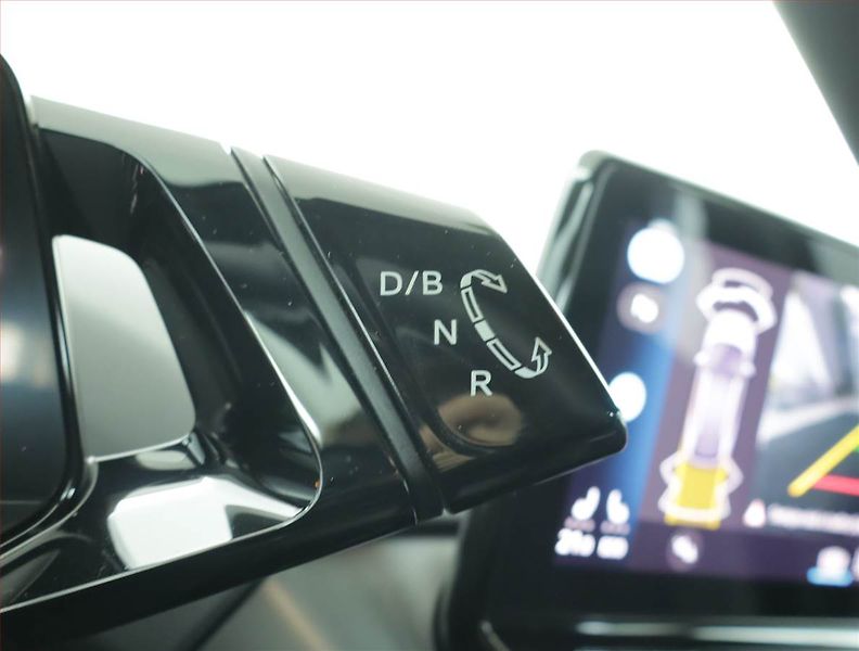 Volkswagen ID.4 (2022) Pro Perf. (82 kWh), SoH 93% - fotka 13 z 18
