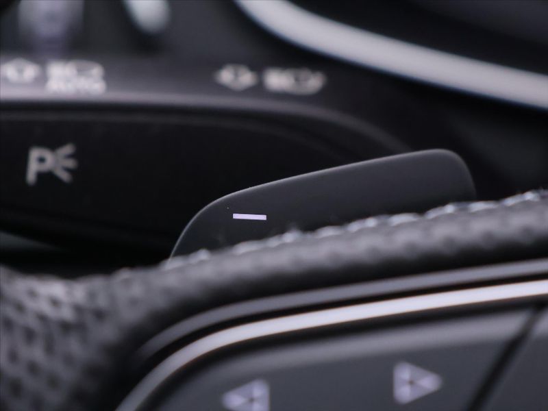 Audi S5 3,0 TDI 251kW S-line LED DPH - fotka 25 z 46