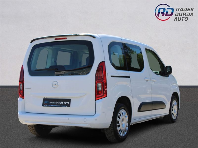 Opel Combo 1,2 T  ČR,1.MAJ,DPH,AUTOMAT - fotka 5 z 31