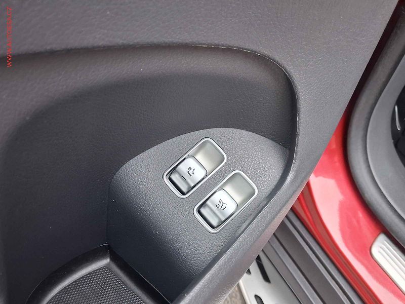 Mercedes-Benz GLE (2019) 3.0 i 450 4Matic, 2.maj,ČR - fotka 15 z 25