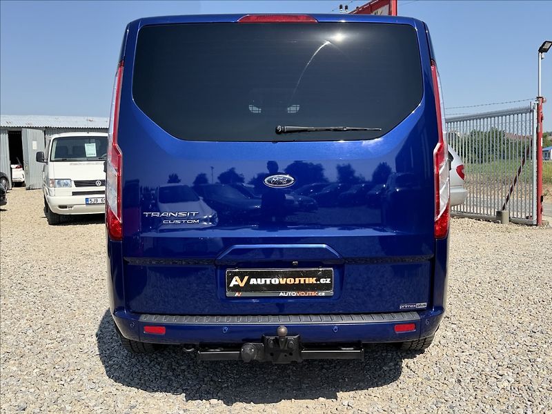 Ford Transit Custom 2,0 125kW 5MÍST WEBASTO DPH TZ - fotka 6 z 30