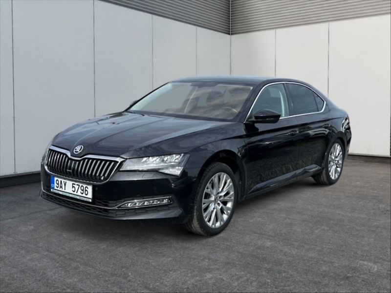 Škoda Superb 2,0 TDI Style 4x4 DSG - fotka 3 z 11
