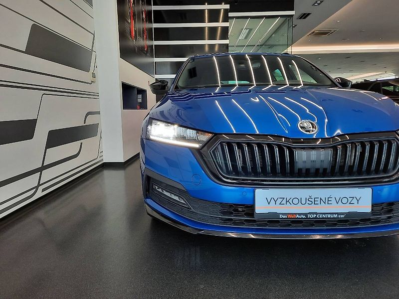 Škoda Octavia (2023) Sportline Combi 1.5 TSI (110kW - fotka 27 z 28