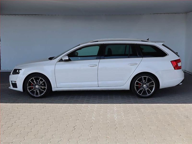 Škoda Octavia (2016) RS 2.0 TDI, Automat - fotka 3 z 25