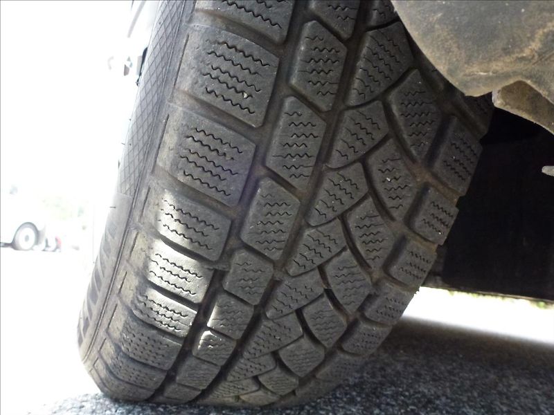Ford Focus 1,6 16V NOVÁ STK,Klimatizace ! - fotka 48 z 48