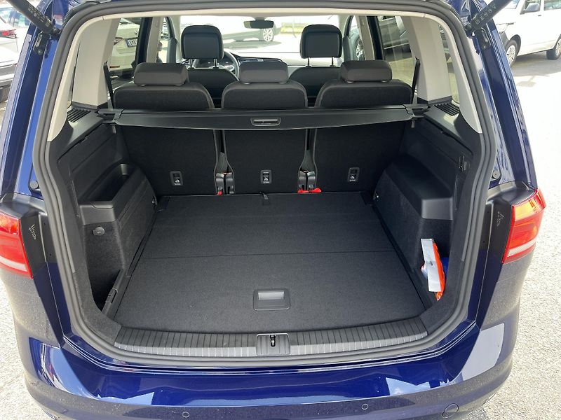 Volkswagen Touran (2026) 2,0 TDI 110kW 7st 5míst People - fotka 9 z 15