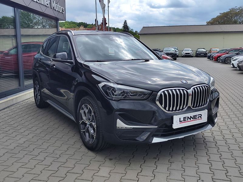 BMW X1 20d 2.0/140kW xDrive AT - fotka 3 z 34