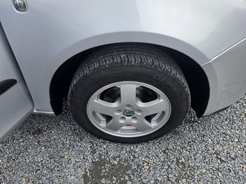Škoda Fabia 1.2 HTP TZ Klimatizace  - fotka 7 z 20