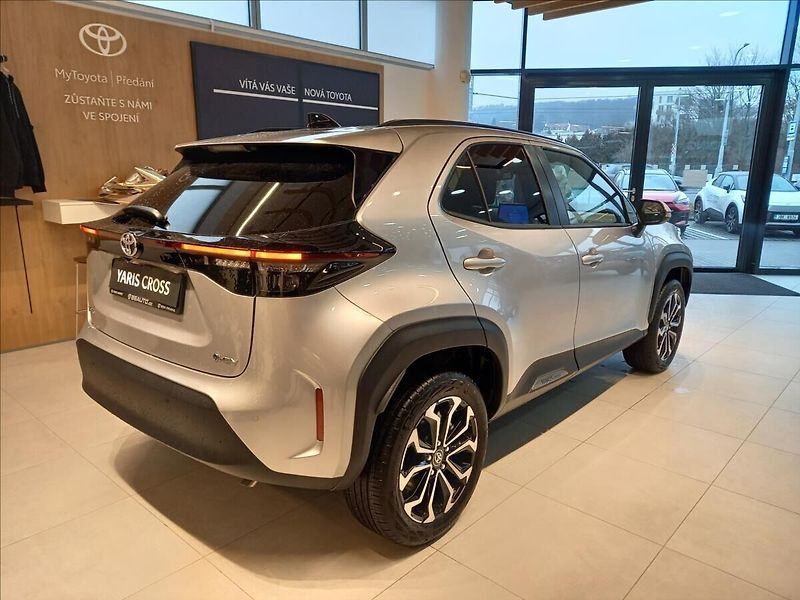 Toyota Yaris Cross 1,5 Style - fotka 4 z 14