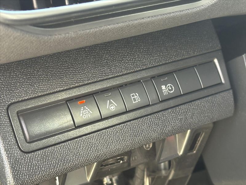 Peugeot 3008 GT 1,6 PureTech 133kW Automat - fotka 16 z 32