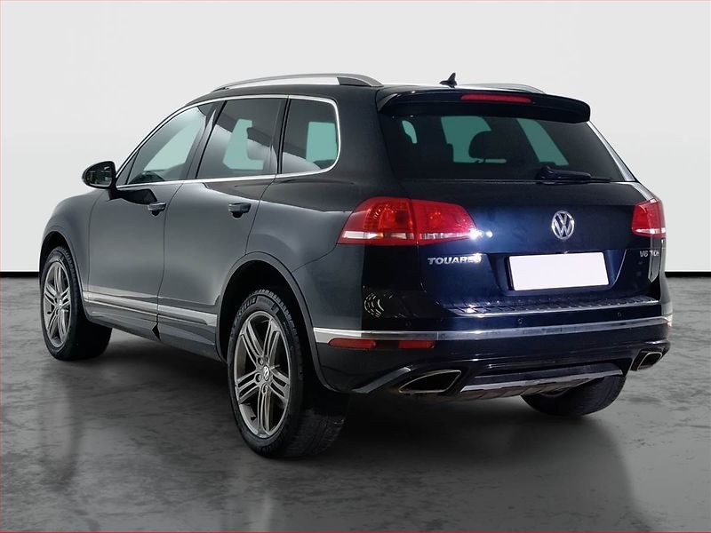 Volkswagen Touareg (2017) R-Line 3.0 TDI, 4X4, Automat - fotka 4 z 18