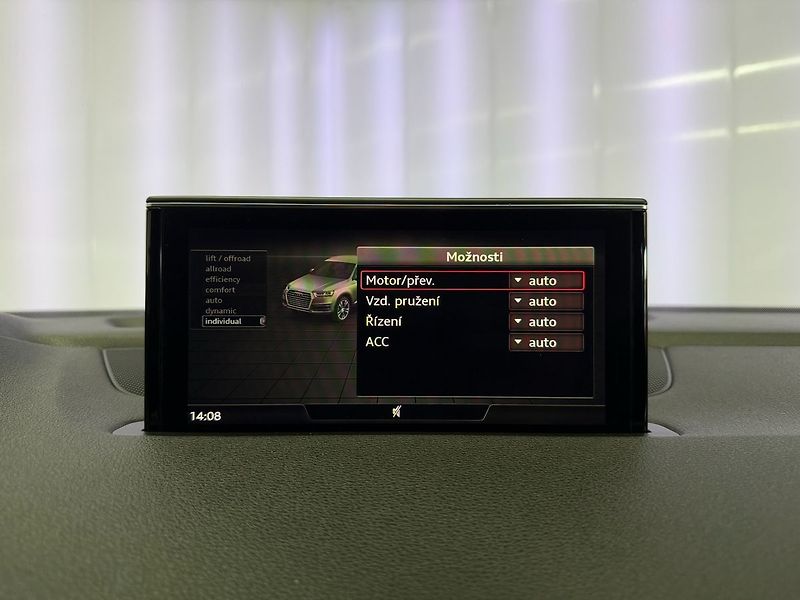 Audi Q7 3.0TDI 200KW QUATTRO S-LINE, V - fotka 19 z 30