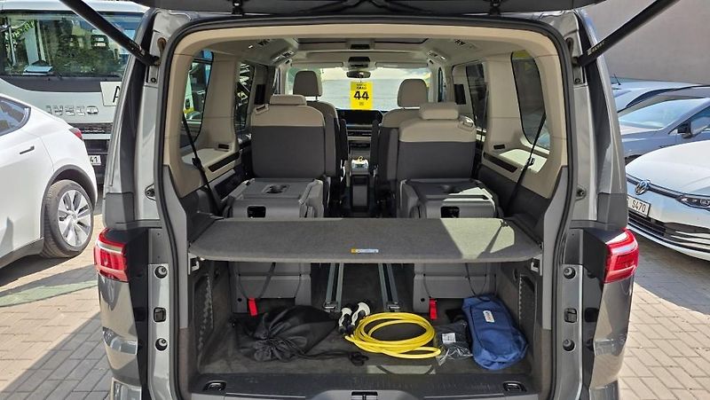 Volkswagen Multivan (2022) 1.4 TSi PHEV Long TZ SoH 97% - fotka 11 z 44
