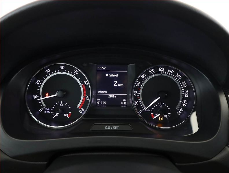 Škoda Rapid (2017) Spaceback 1.2 TSI, Serv.kniha - fotka 9 z 19