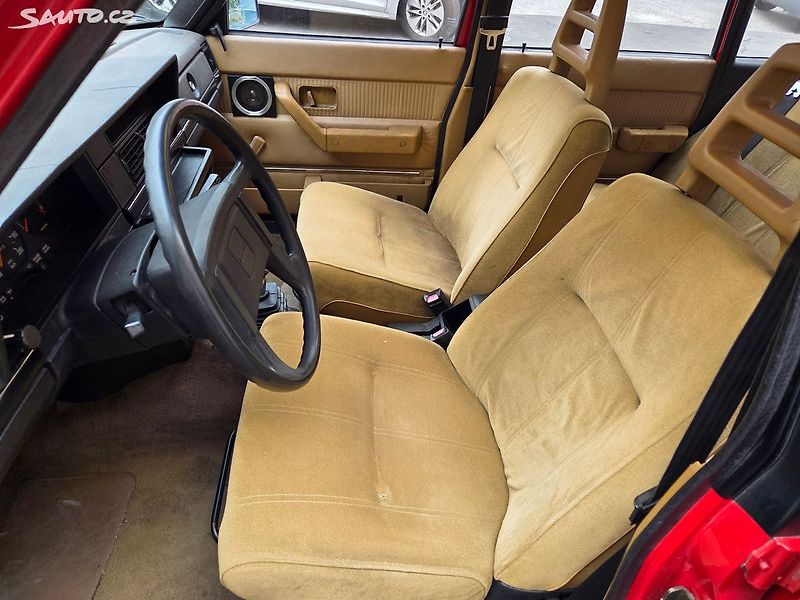 Volvo 240 (1979) 2.4 D6 Top Karoserie a lak - fotka 22 z 31