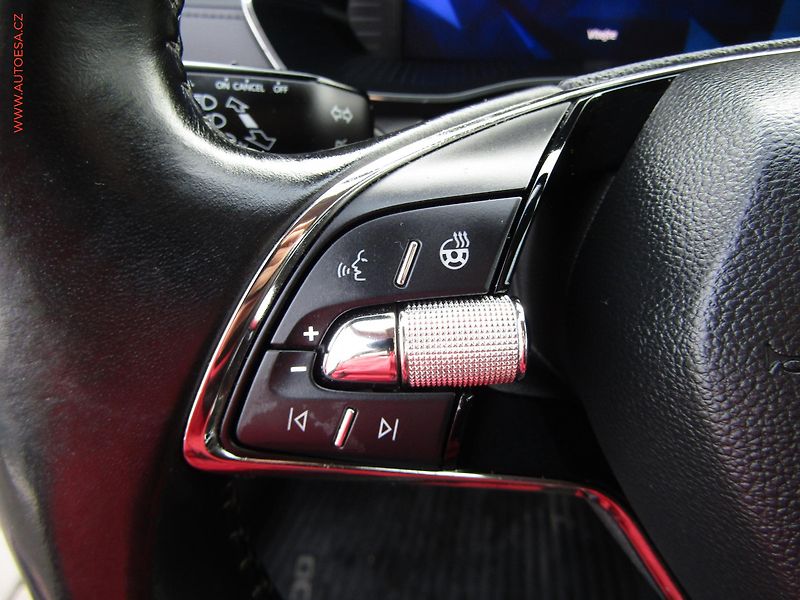 Škoda Octavia (2020) 2.0 TDi, ČR, Ambition - fotka 12 z 19