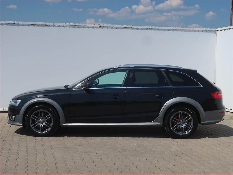 Audi A4 Allroad (2014) 2.0 TDI, 4X4, Automat - fotka 3 z 17