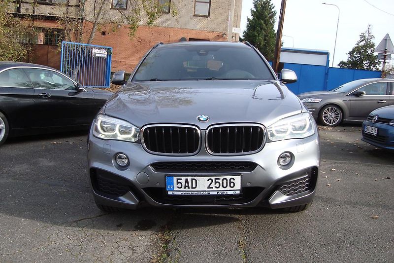 BMW X6 (2015) Xdrive,3.0d,M-Paket,ČR,1.Maj. - fotka 88 z 94