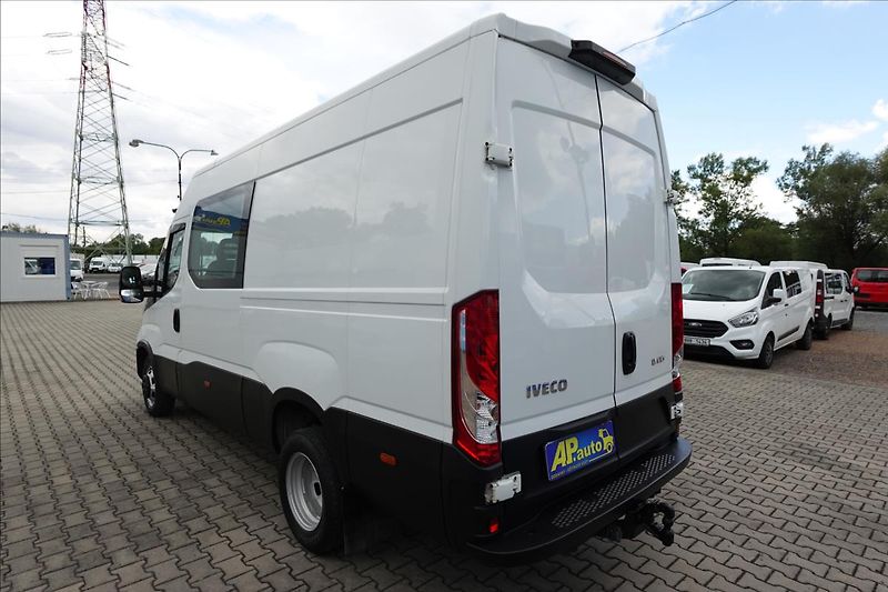 Iveco Daily 2,3 HPT  35C14 7MÍST L2H2 KLIM - fotka 9 z 29