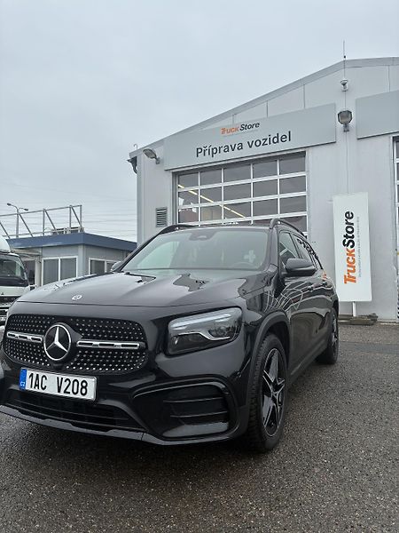 Mercedes-Benz GLB (2024) 200d 4MATIC - fotka 3 z 13