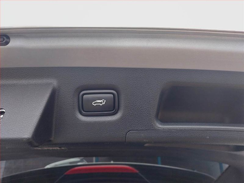Hyundai Santa Fe (2021) 2.2 CRDi - fotka 22 z 25