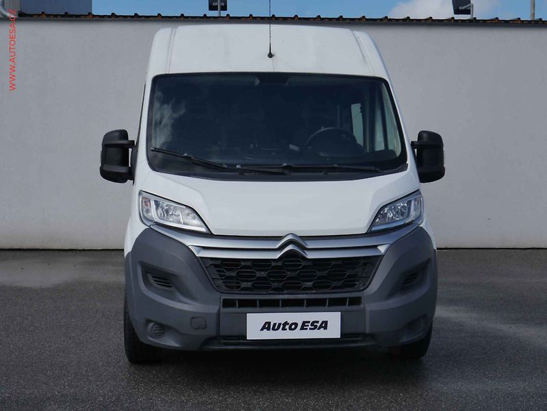 Citroën Jumper (2018) 2.0HDi L3H2 6míst, ČR, STK3 - fotka 2 z 20