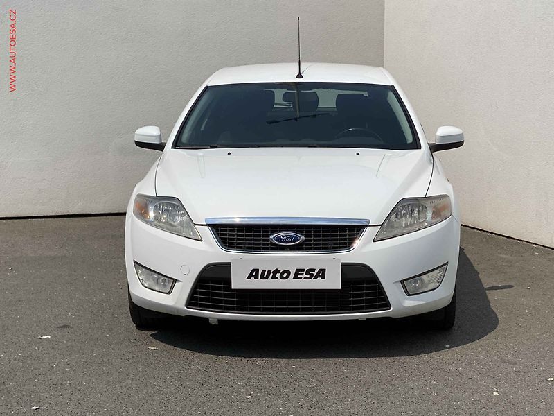 Ford Mondeo (2010) 1.8 TDCi, AC, temp - fotka 2 z 14