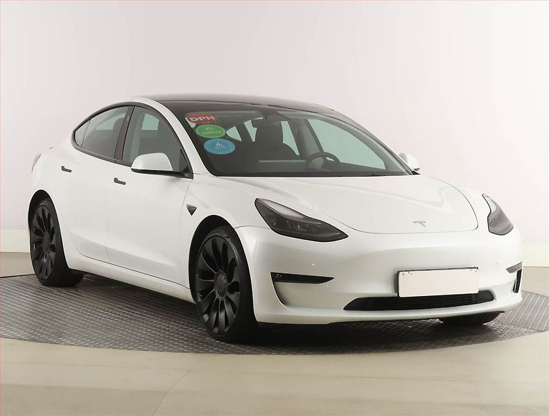 Tesla Model 3 (2023) Long Range 4WD 79kWh, SoH 95% - fotka 1 z 32
