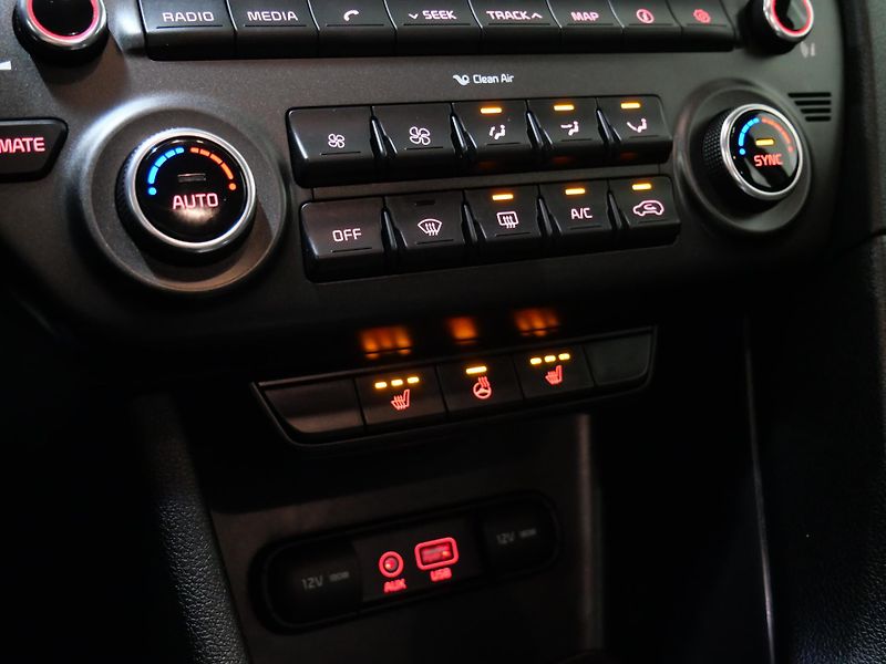 Kia Sportage - fotka 21 z 25