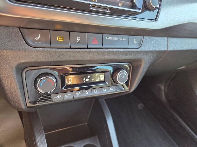 Škoda Fabia (2019) 1.0 TSI Style PLUS - fotka 21 z 32