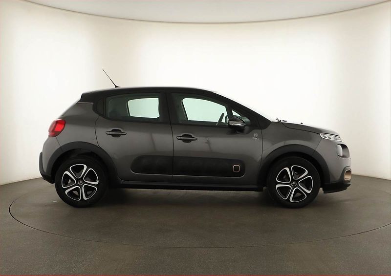 Citroën C3 (2020) 1.2 PureTech, Tempomat - fotka 6 z 17