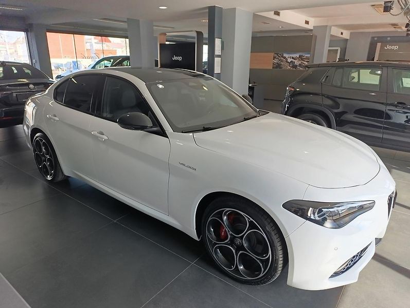 Alfa Romeo Giulia (2026) Veloce 2,2 JTDm 210k Q4 - fotka 4 z 20