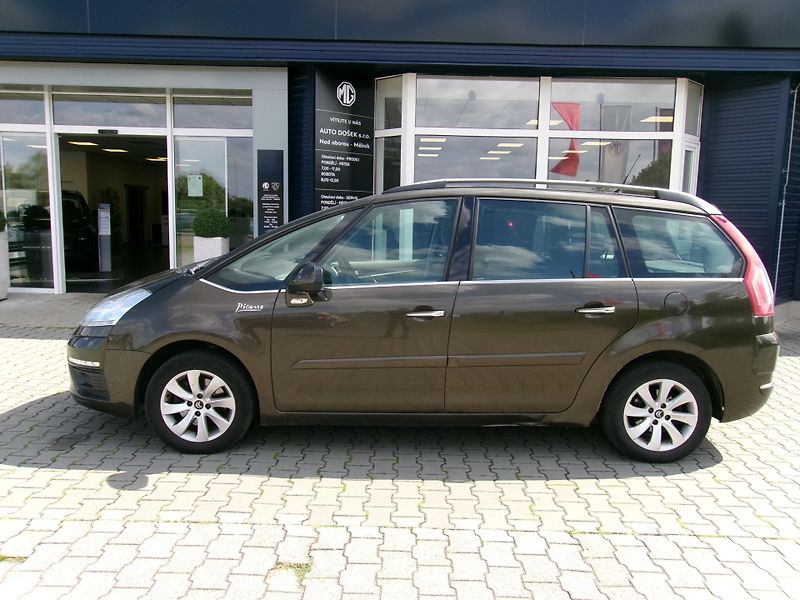 Citroën Grand C4 Picasso (2011) 2.0 HDi 7míst - fotka 6 z 18