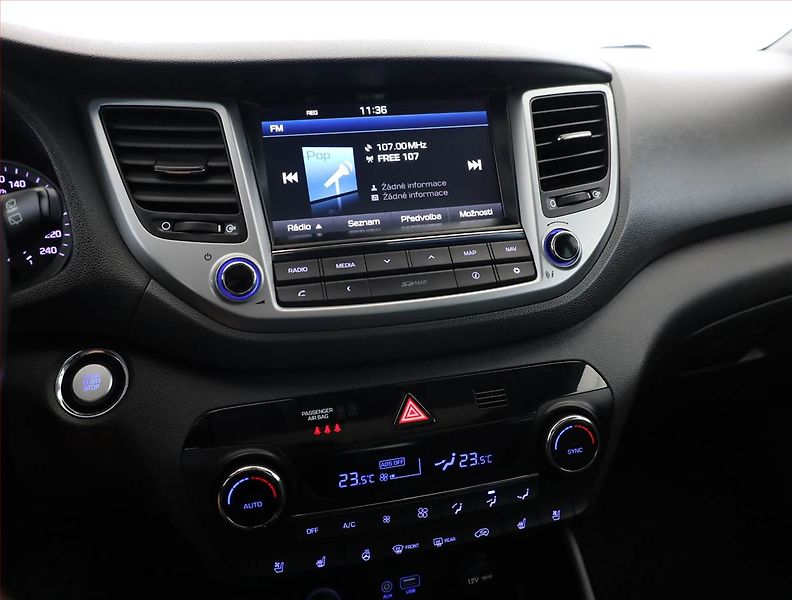 Hyundai Tucson (2017) Premium 2.0 CRDi, 4X4 - fotka 10 z 21