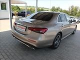 Mercedes-Benz Třídy E 2,0 220d,AMG,4MATIC,PANO,9G - náhled 4