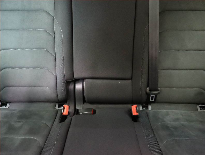 Volkswagen Tiguan (2020) R-Line 1.5 TSI - fotka 10 z 23