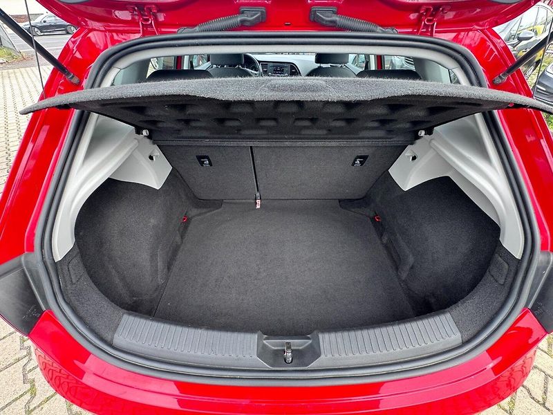 Seat Leon (2015) 1,2 TSI 81 KW 2. MAJ STK - fotka 40 z 50