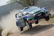 Auto závodilo i mezi rallyovou elitou