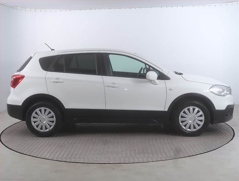 Suzuki SX4 S-Cross (2019) GL 1.0 BoosterJet, Serv.kniha - fotka 6 z 15