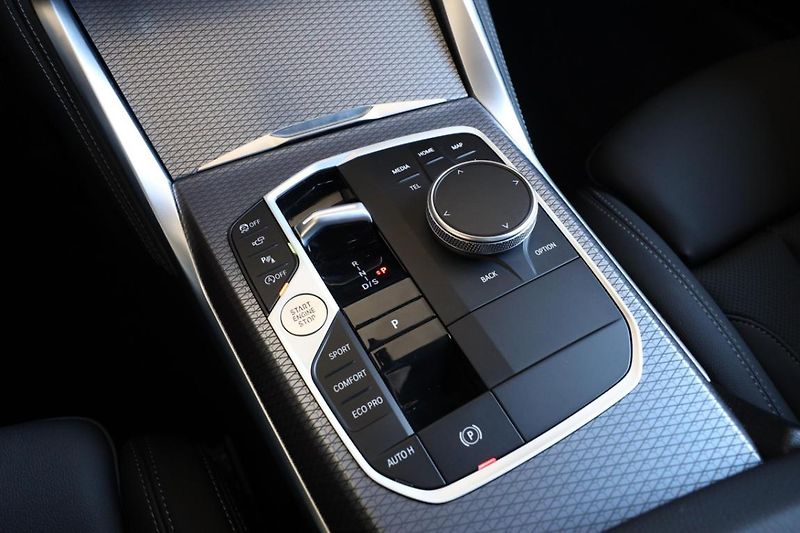 BMW Řada 4 M440i xDrive Gran Coupé - fotka 10 z 29