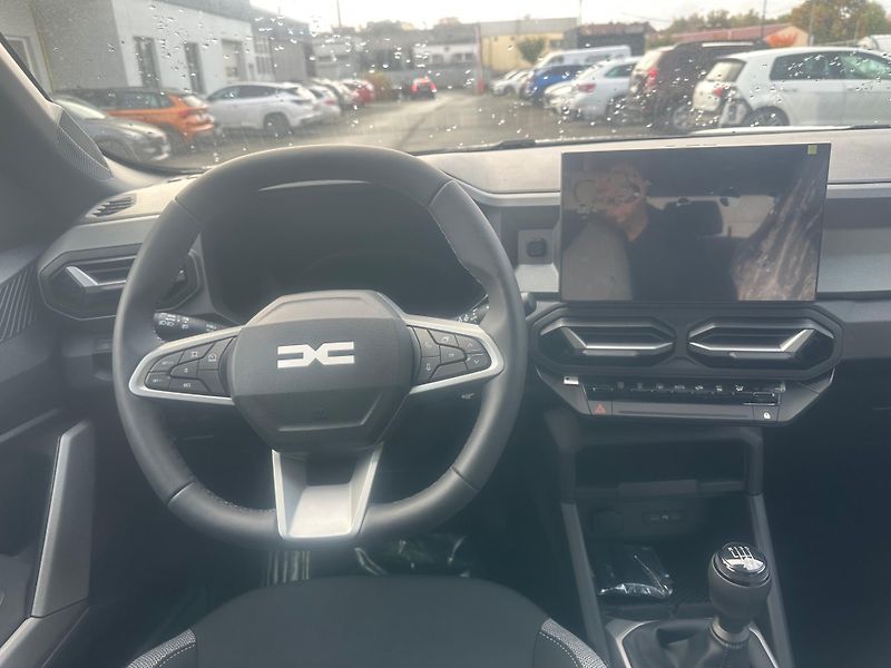 Dacia Bigster (2025) Journey mild hybrid-G 140      - fotka 9 z 26