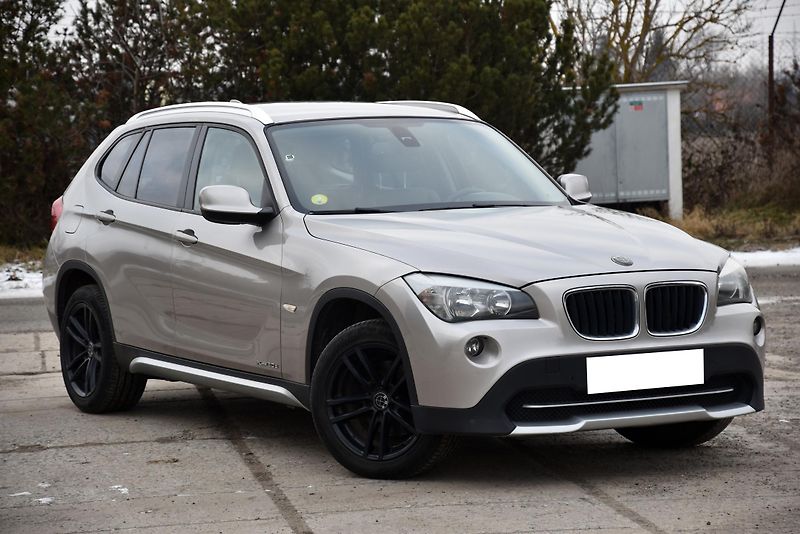BMW X1 xDrive20d,KŮŽE,NAVI,TEMP,KLIMA - fotka 1 z 50