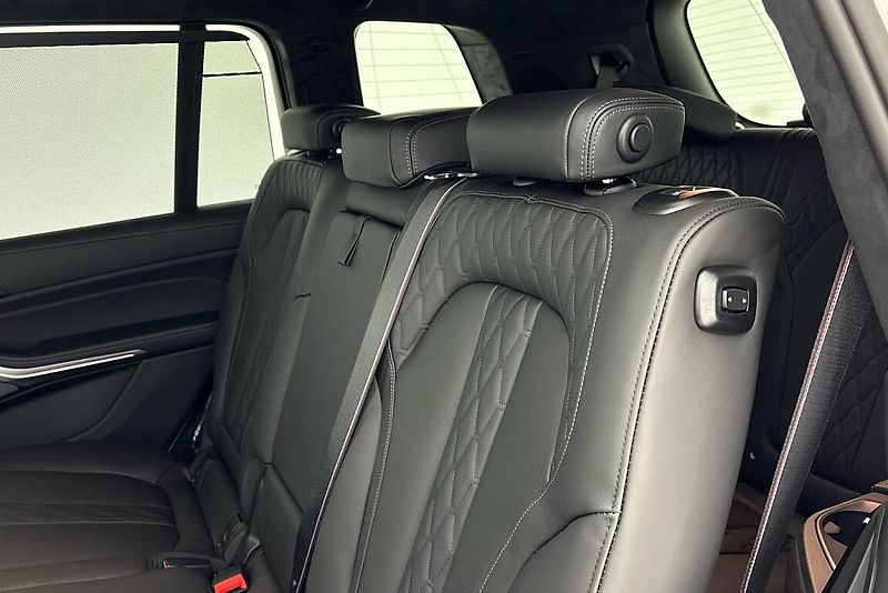 BMW X7 xDrive40d - fotka 9 z 29