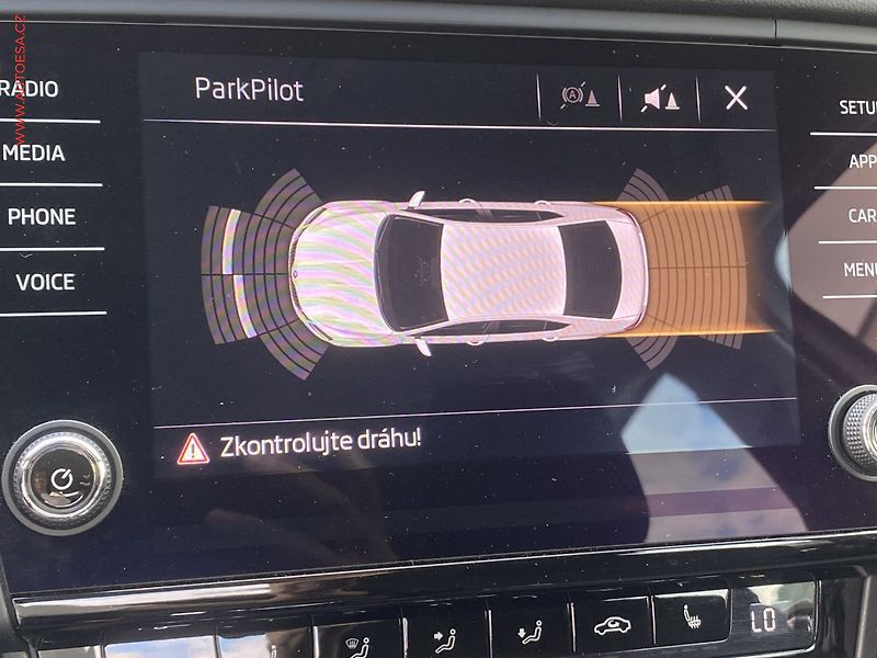 Škoda Octavia (2019) 1.5 TSi, ČR, Style, LED - fotka 16 z 17