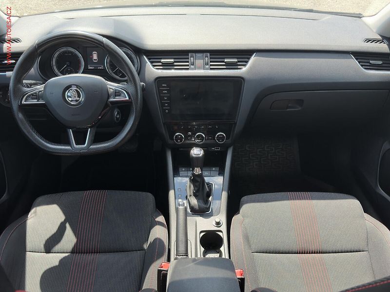 Škoda Octavia (2018) 1.8 TSi 4x4, ČR, DSG, navi - fotka 8 z 21
