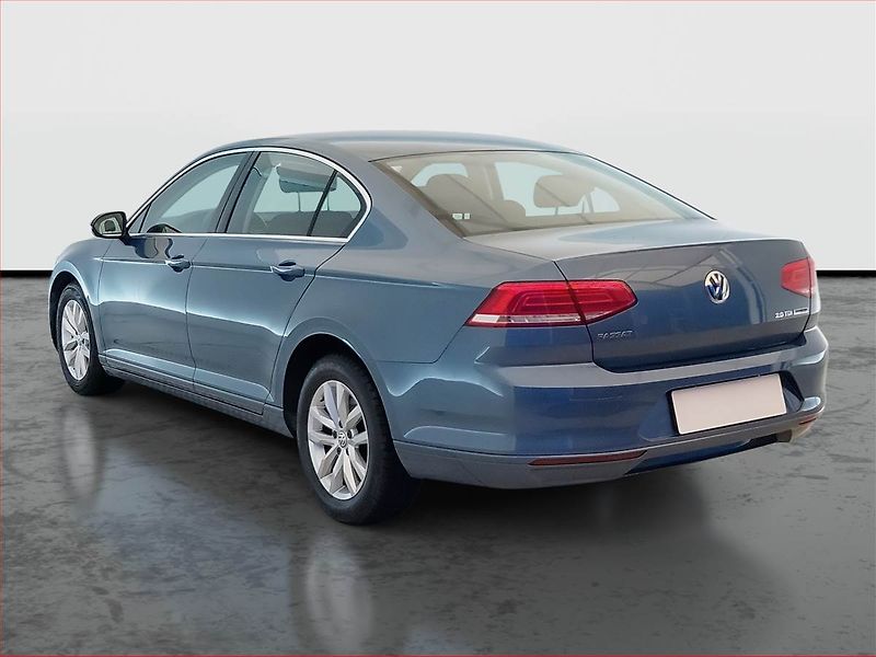 Volkswagen Passat (2016) Comfortline 2.0 TDI, Automat - fotka 4 z 18
