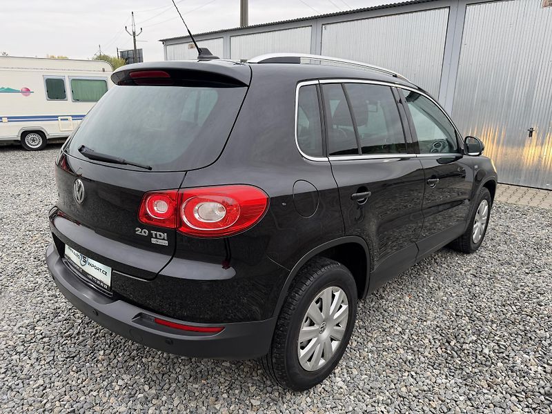 Volkswagen Tiguan 140PS 4x4 DSG PANORAMA - fotka 12 z 158
