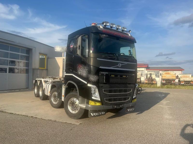 Volvo FH 500 8x4 nosič kontejnerů - fotka 2 z 12