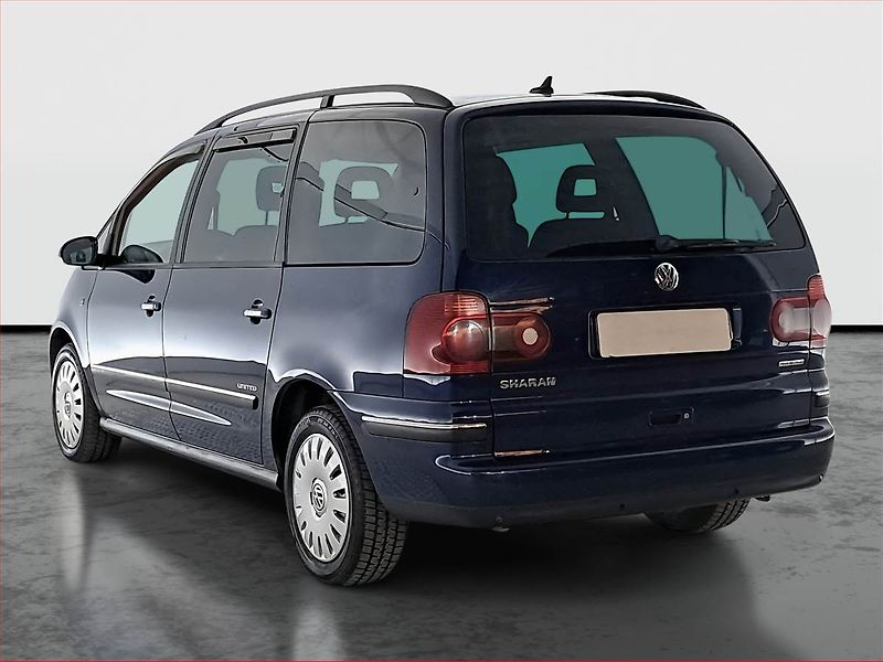 Volkswagen Sharan (2009) 2.0 TDI, 7 míst, Xenony - fotka 4 z 17